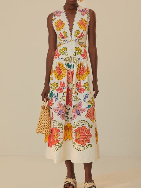 FARM Rio Dresses & Skirts - FARM Rio off white floral insects maxi dress